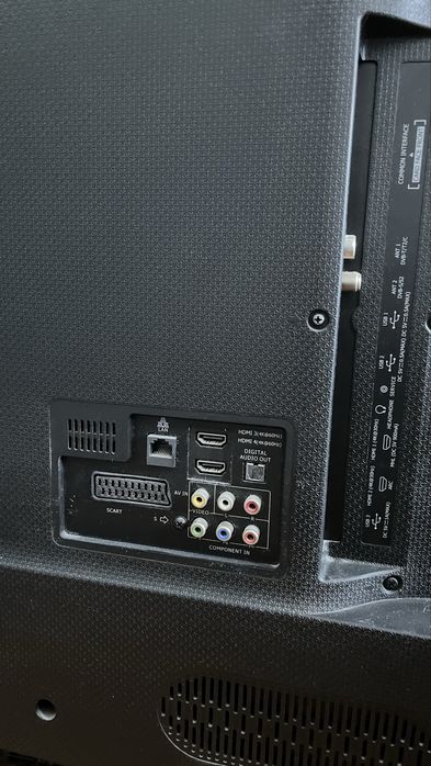Hisense 50 cali / 4k / LCD TV / H50M3300
