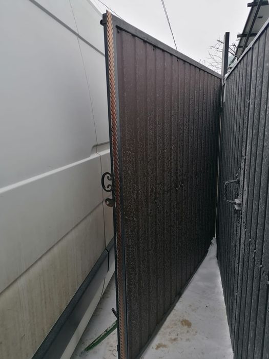 Ворота  розпашні  з металопрофеля