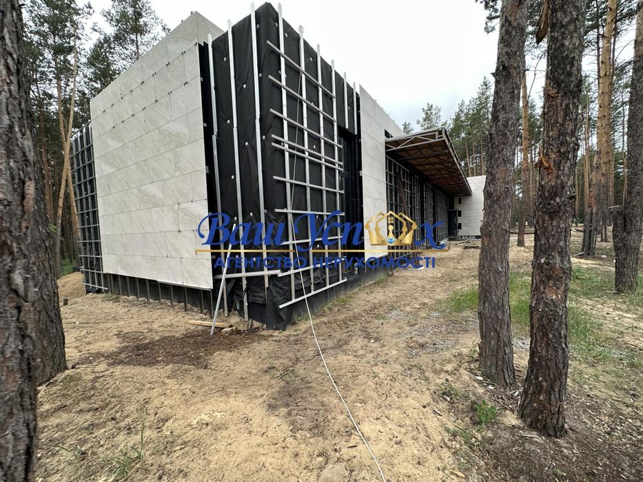 Продажа дома в городке в лесу  село Козин, район Конча- Заспа.