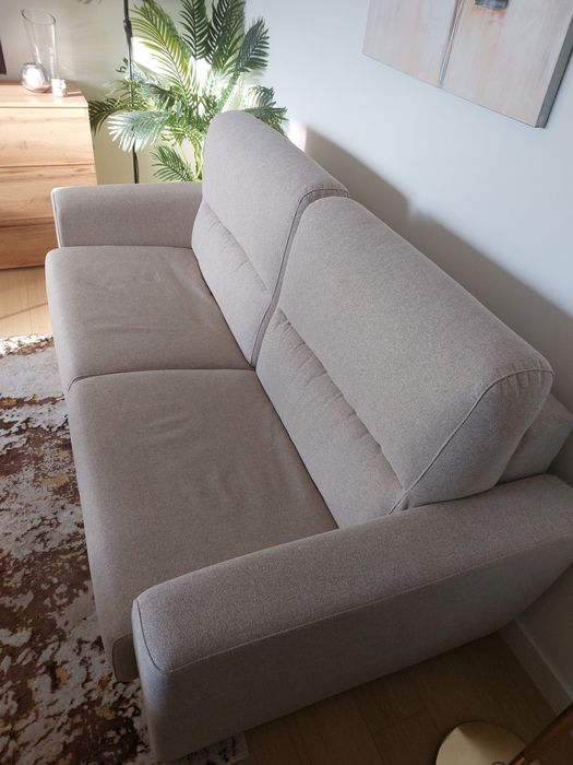 Sofá cama, novo.
