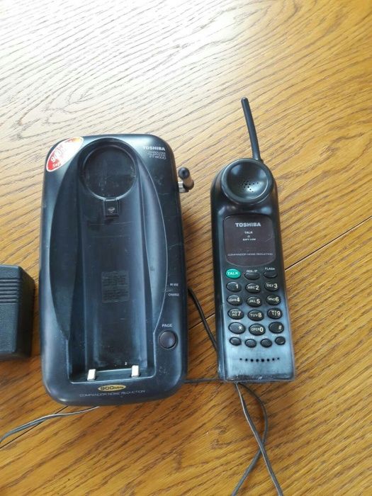 Радиотелефон Toshiba FT 8000