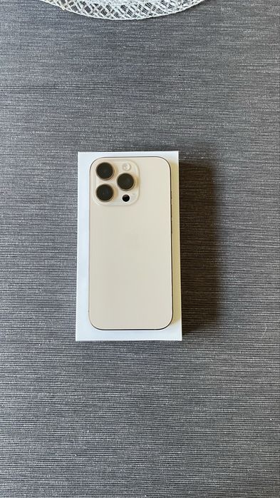 Iphone 16 pro 256gb desert titanium stan idealny