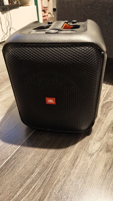 Sprzedaję w dobrym używanym stanie JBL encore