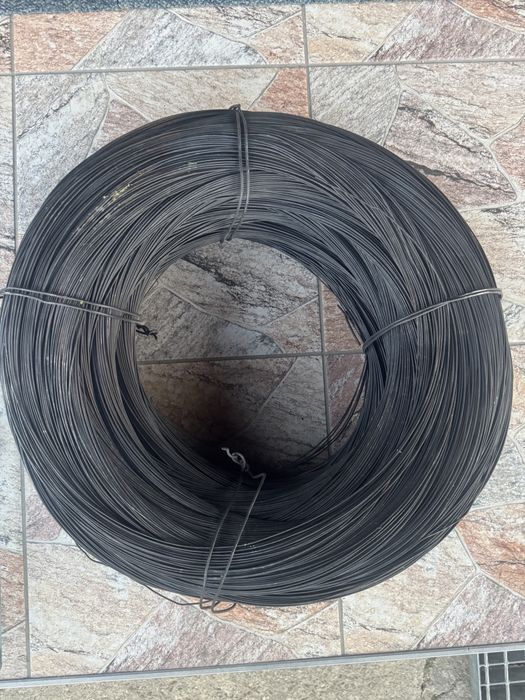 Drut wiązałkowy gruby żarzony 1,4mm.