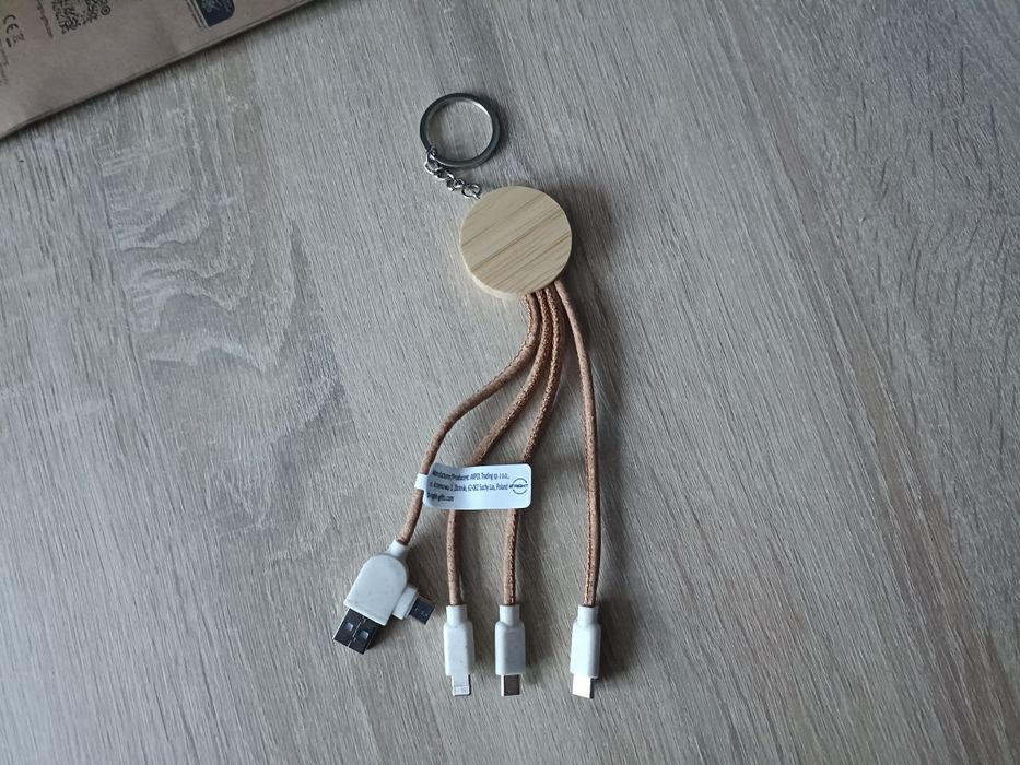 Korkowy kabel do ładowania B'right