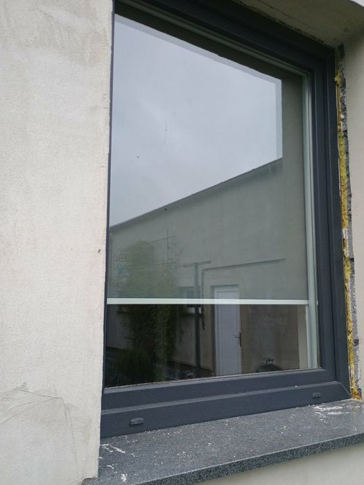 Okna z roletami z demontażu