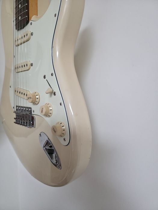 PROMO NATAL Fender Stratocaster Classic Special 60s