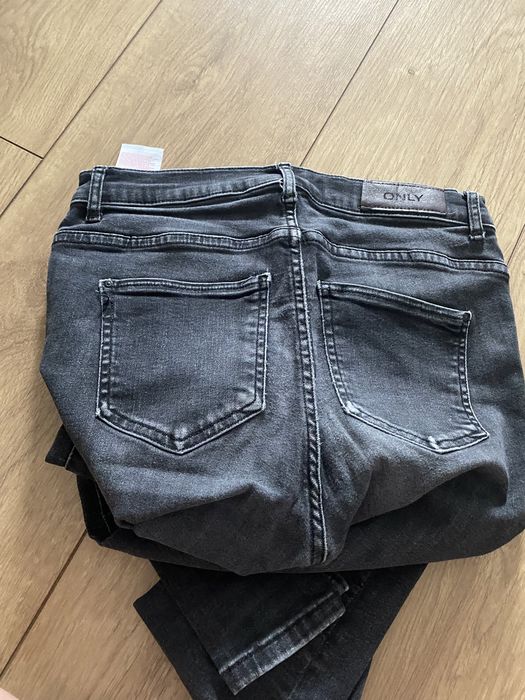Czarne jeansy Only