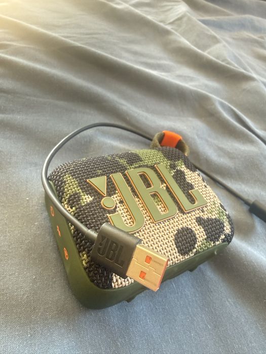 Caixa JBL GO 4 - SEM DANOS