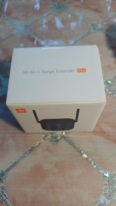 Підсилювач сигналу  Xiaomi Mi Wifi Range Extender Pro