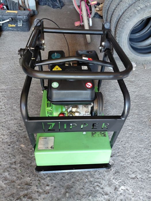 Продається віброплита ZIPPER -115кг.Сила удару -26KH.Віброплита потужна і має високу швидкість руху-25м/хв.