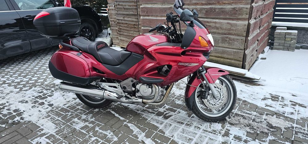 Honda ntv 650 deauville