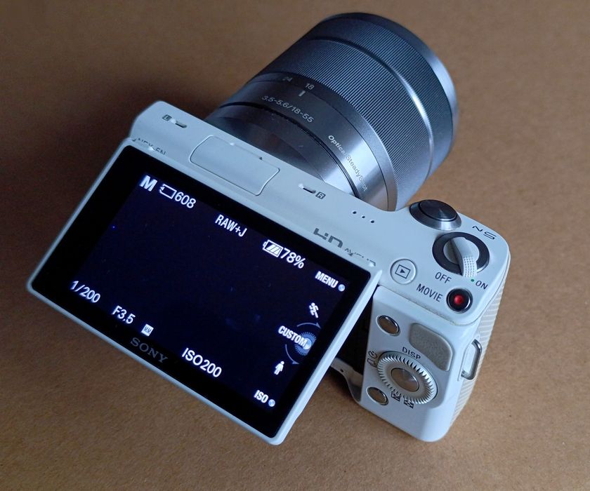 Фотоапарат Sony NEX-5N