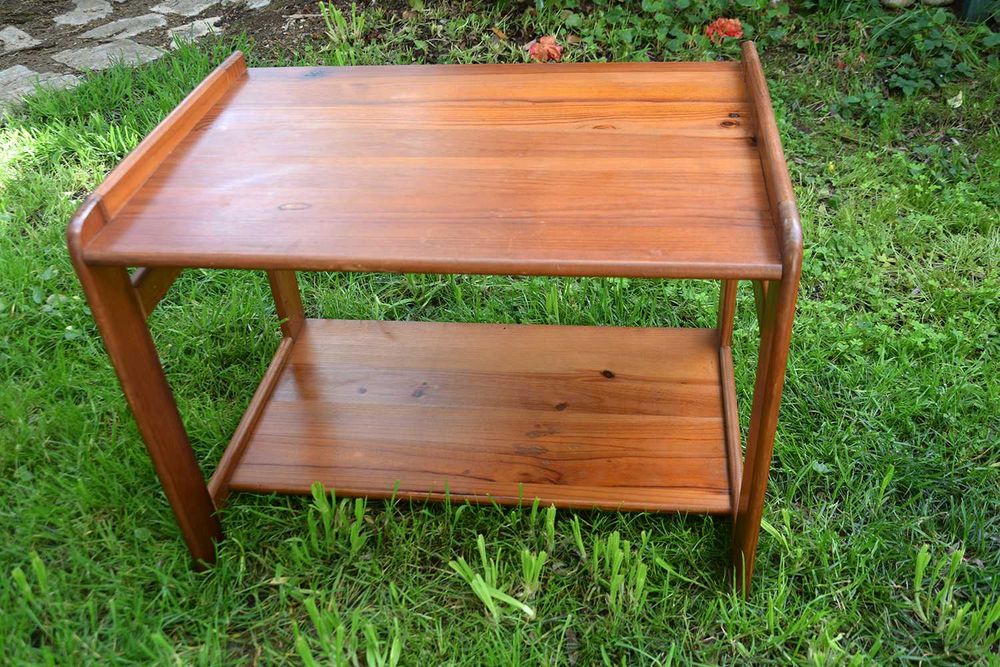 Mesa de Pinho Aparelhagem TV
