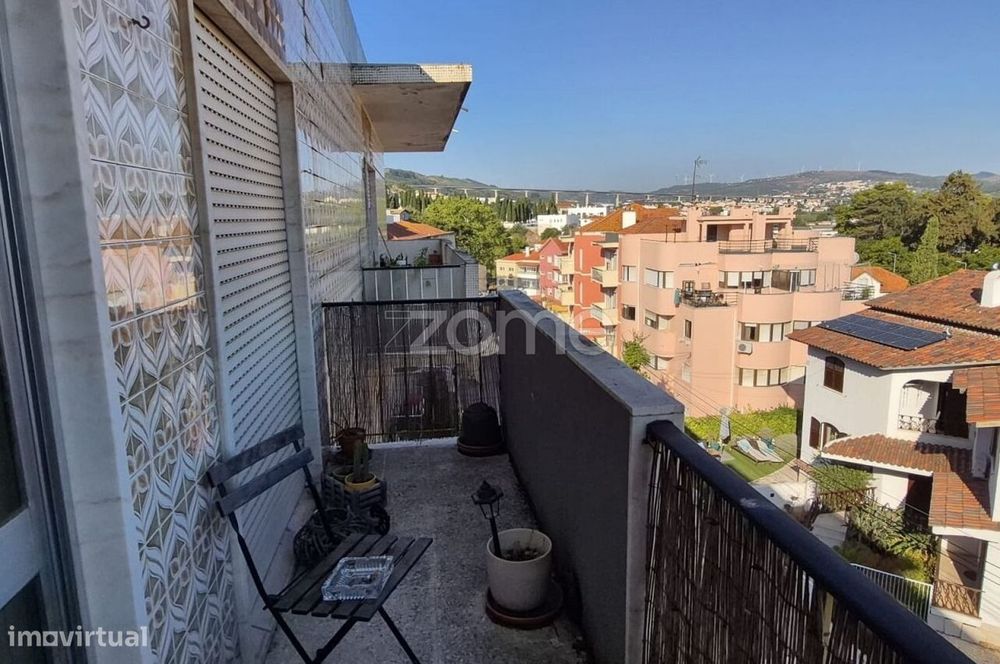 Apartamento T2 Centro de Loures