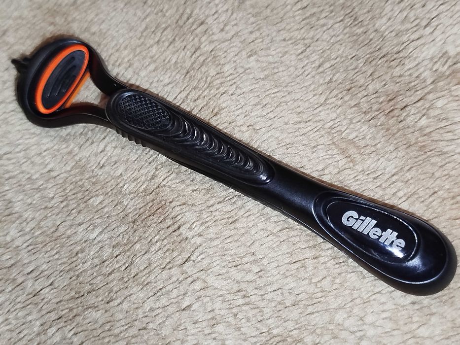 бритвенний станок Gillette Fusion 5