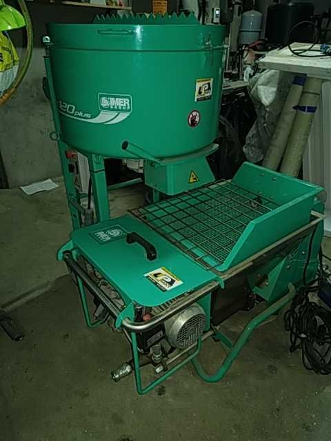 Maquina de projetar capoto e argamasas