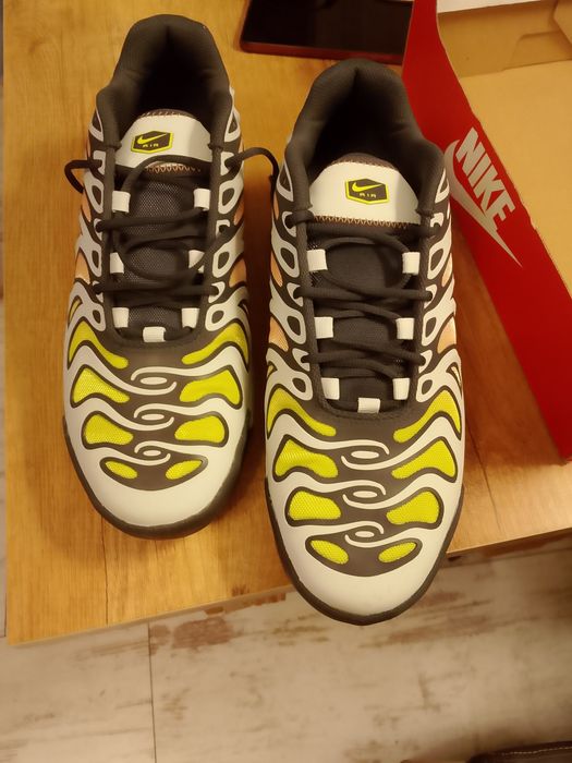 Buty air max plus drift roz 45 nowe oryginalne
