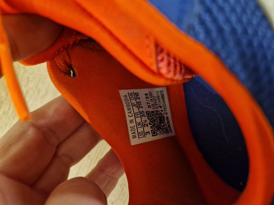 Halówki Addidas Predator rozmiar 35