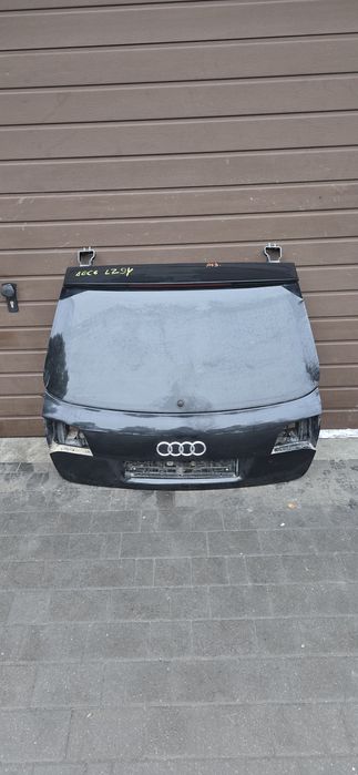 Klapa Bagażnika Audi A6 C6 kombi S line LZ9Y