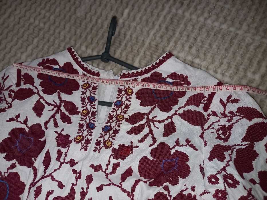 Вишита сукня S/M