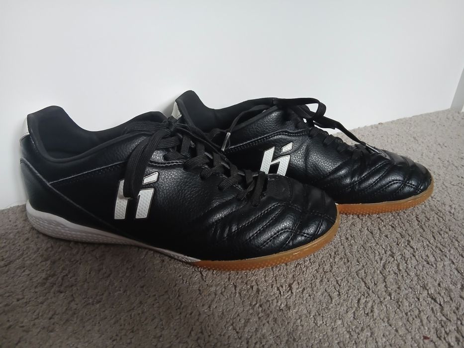 Sprzeda. Buty halowki