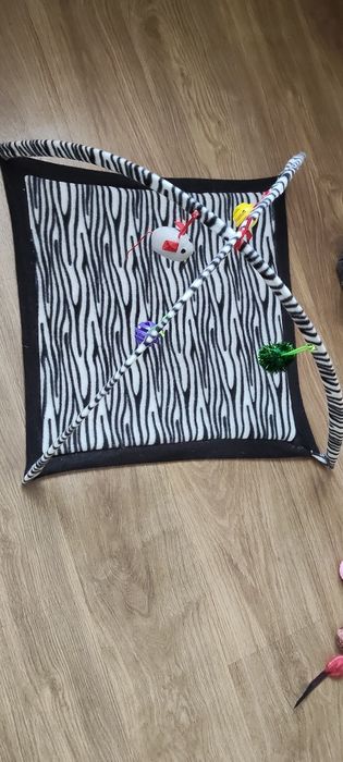 Mata zabawki dla kota