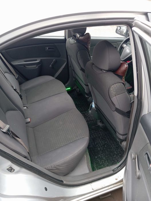 Кіа Rio продається