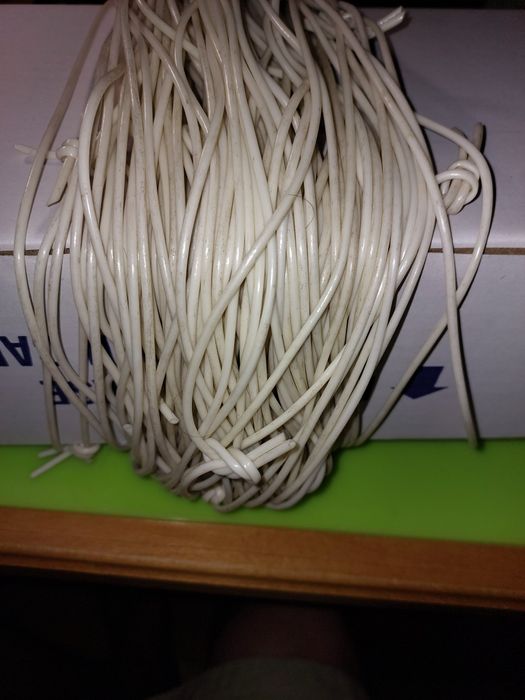 Кембрик 2 мм .  30 метрів