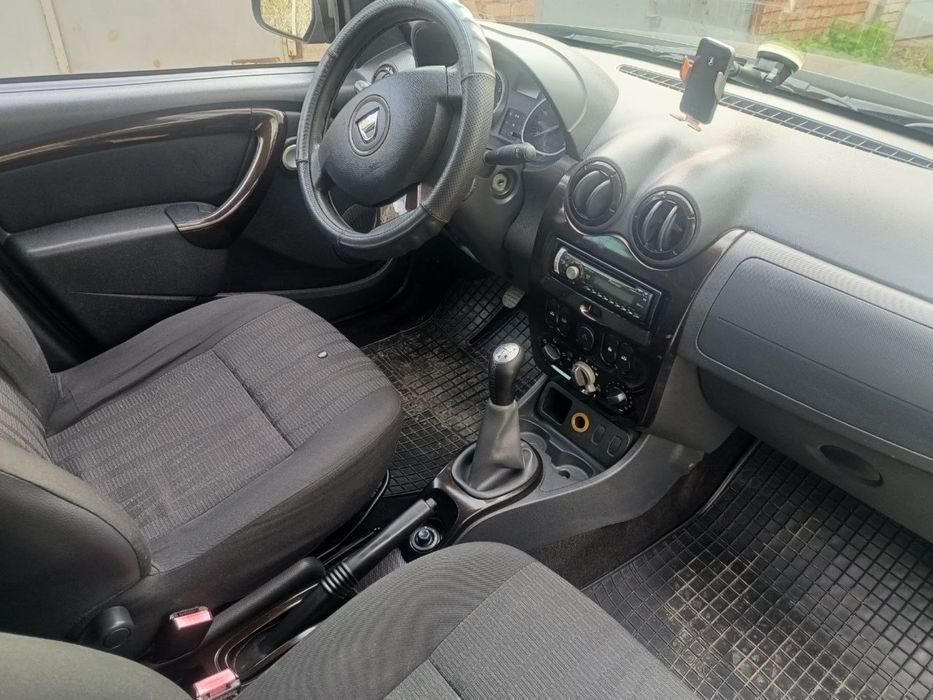 Продам Dacia Duster 2010