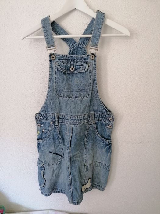 Jardineiras saia C&A