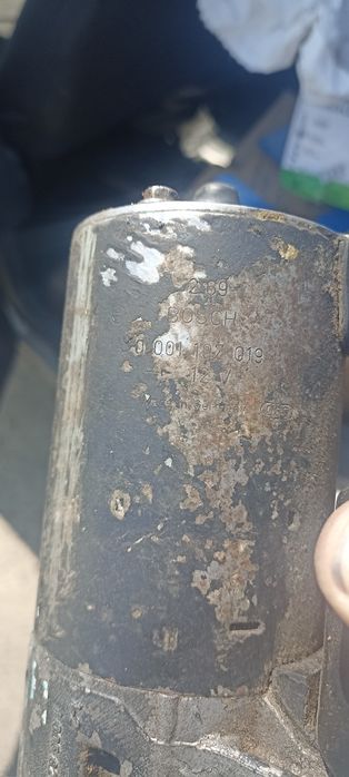 Стартер Бош на Рено Renault