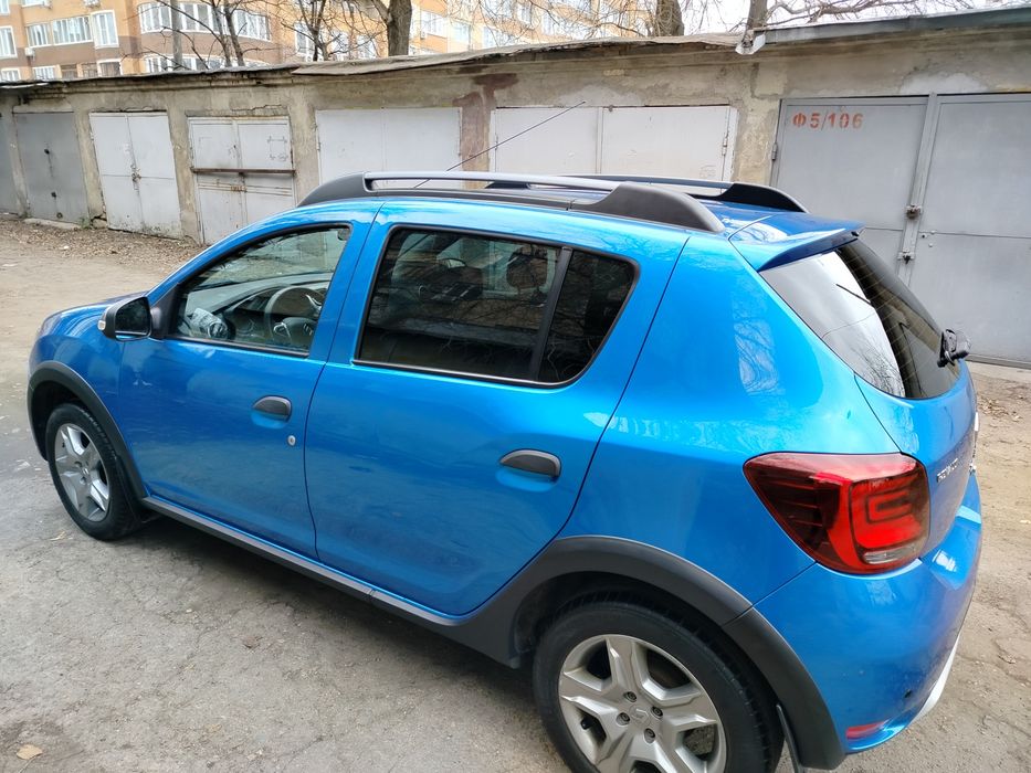 Продам легковой автомобиль