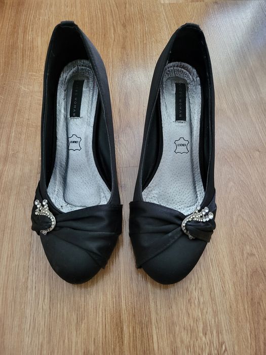 Szpilki buty na obcasie r.39 pantofle,  czółenka