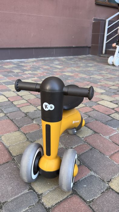 Біговел Kinderkraft Minibi
