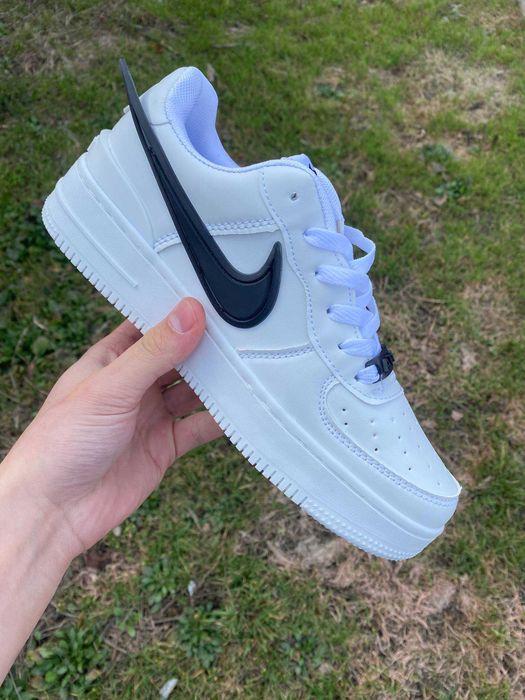 Розпродаж - стильні кросівки Nike Ambush AF black/white, чорні/білі жіночі/чоловічі