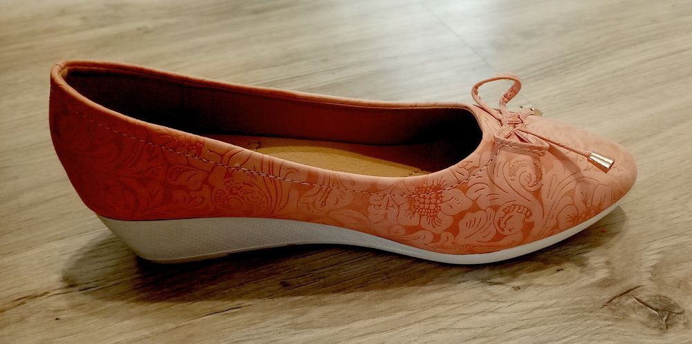 Buty damskie balerinki 38