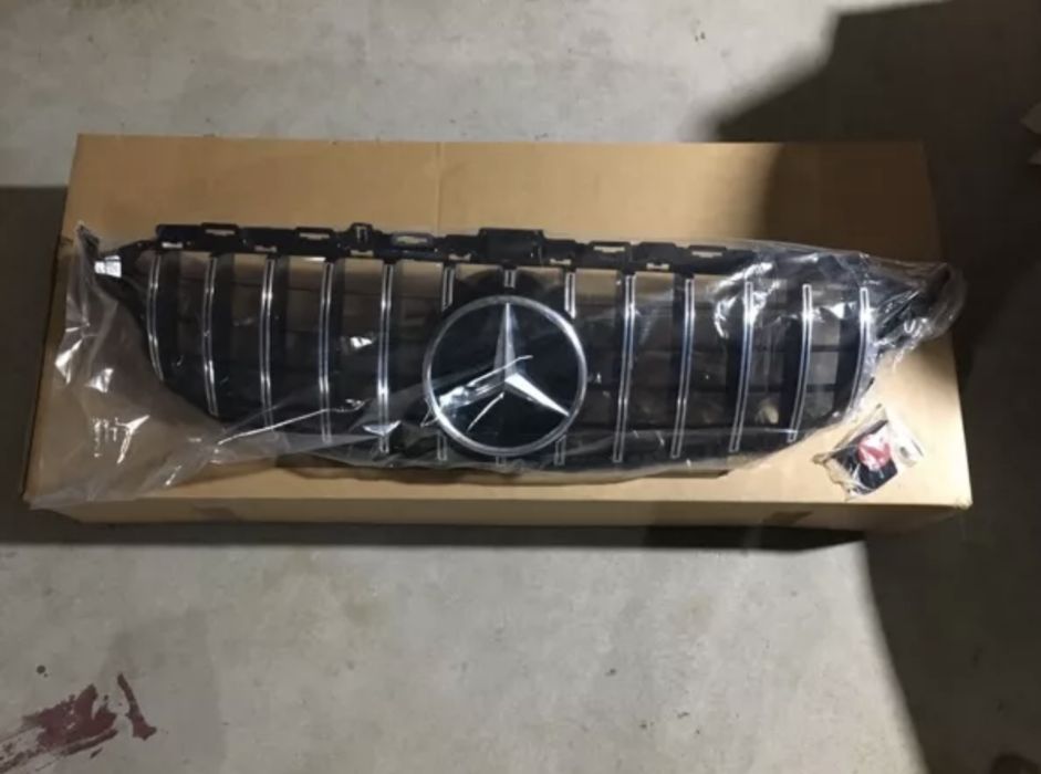 Grelha AMG GTR Panamericana W205/W206  W176/W117 Mercedes Classe C A