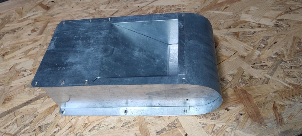 Бункерні годівниці для кроликів