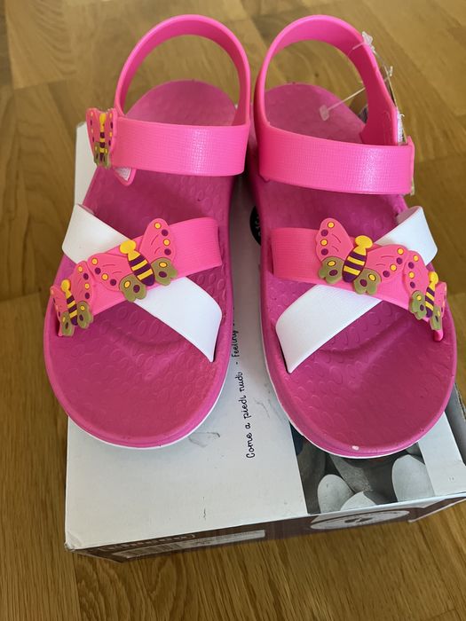 Chicco 33р сандалии босоножки