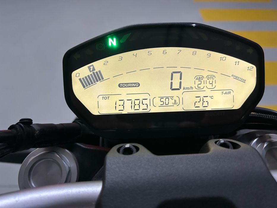 Ducati Monster 821