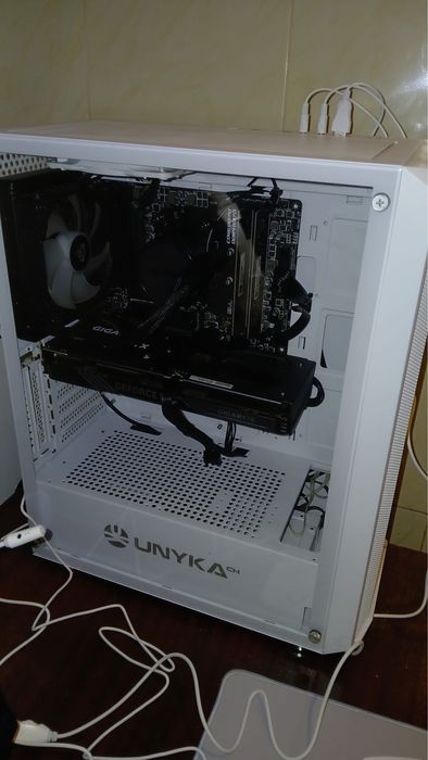Pc gaming com boas specs
