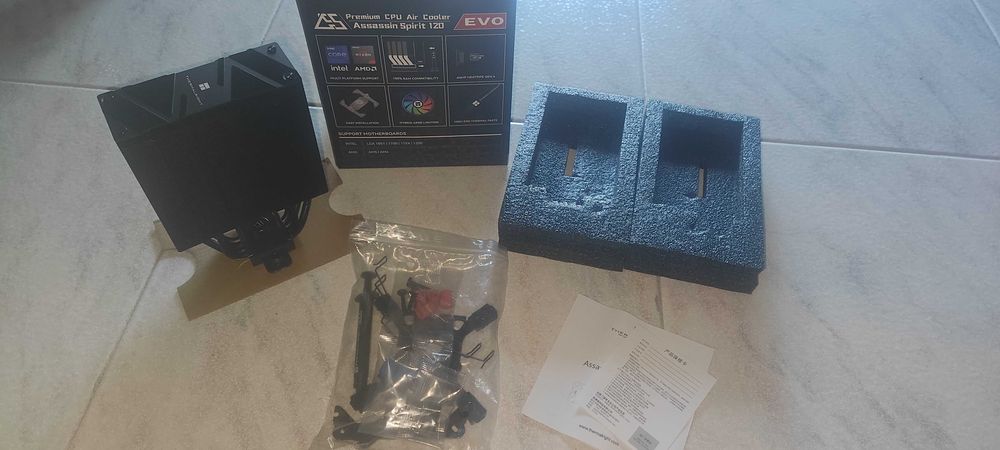 CPU Cooler (Novo nunca usado, mas sem ventoinha)