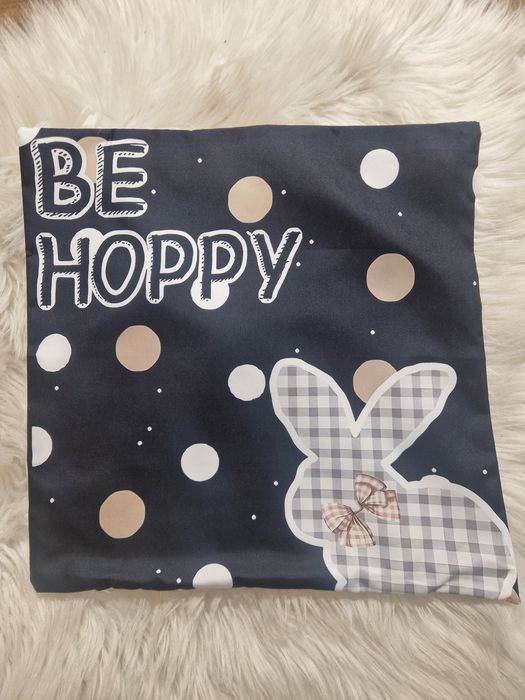 Poszewka wielkanocna zajączek 40x40 cm