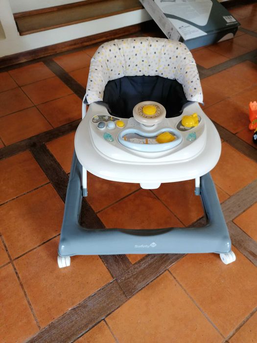 Andarilho bebé Marca LUDO