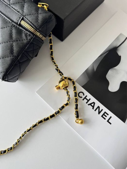 Сумка Chanel Vanity Long Black, шкіряна чорна жіноча сумка шанель, бочонок