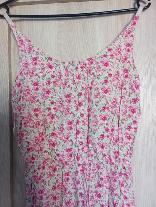 Długa letnia sukienka