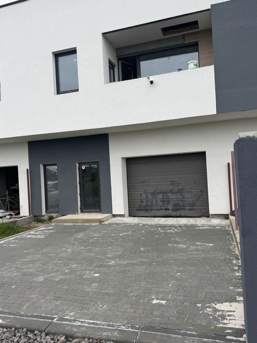 Танхауз в Сторожниці 152м. 1хв до супермаркетів Велмарт та АТБ (єоселя