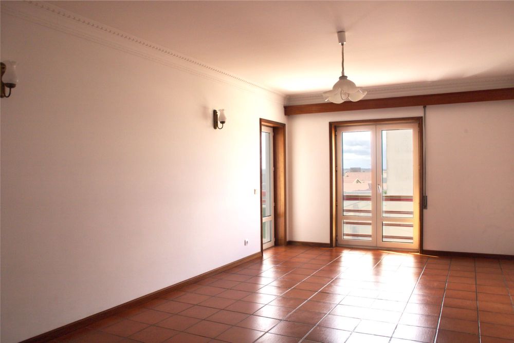 ARRENDA-SE Apartamento T2 Praia da Vagueira com vista para o mar