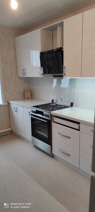 Продам кухону меблі
